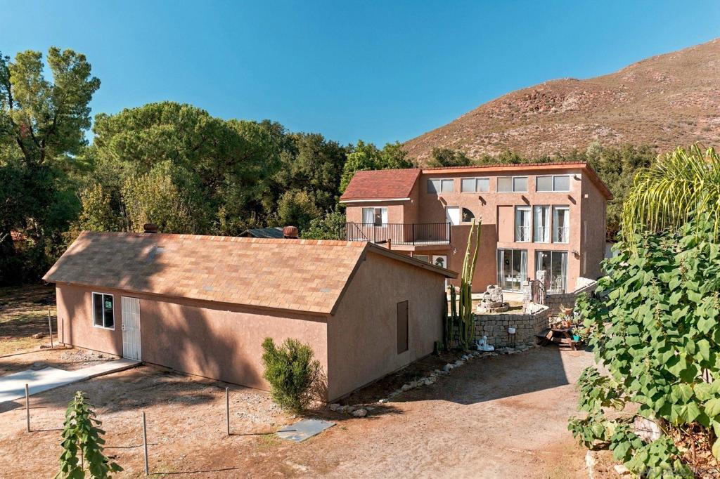 1492 Viejas Creek Trail Property Photo 30