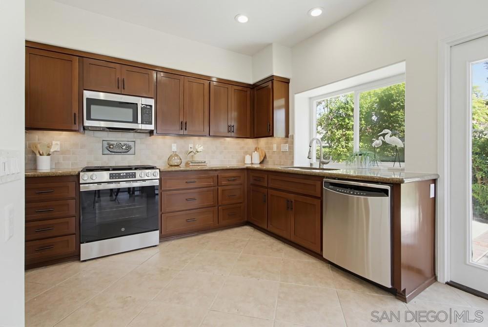 4105 Pindar Way Property Photo 12