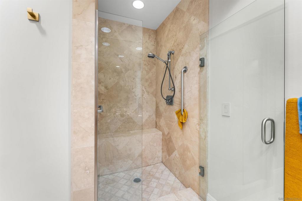 464 Prospect 609 Property Photo 22
