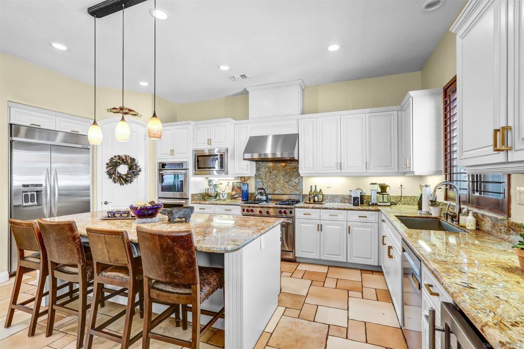 2743 Sadlers Creek Property Photo 8