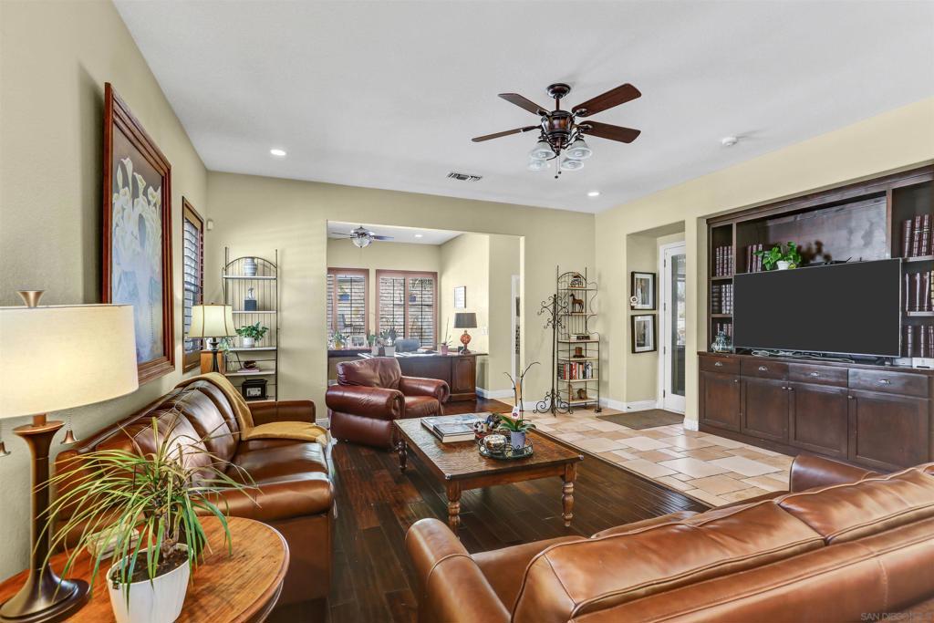 2743 Sadlers Creek Property Photo 11