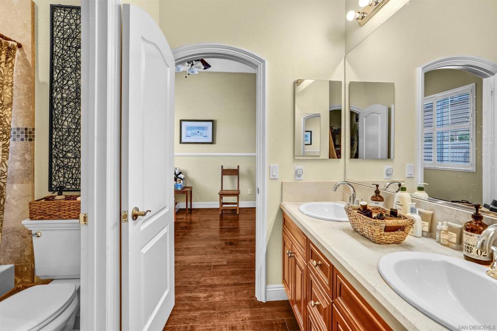2743 Sadlers Creek Property Photo 20