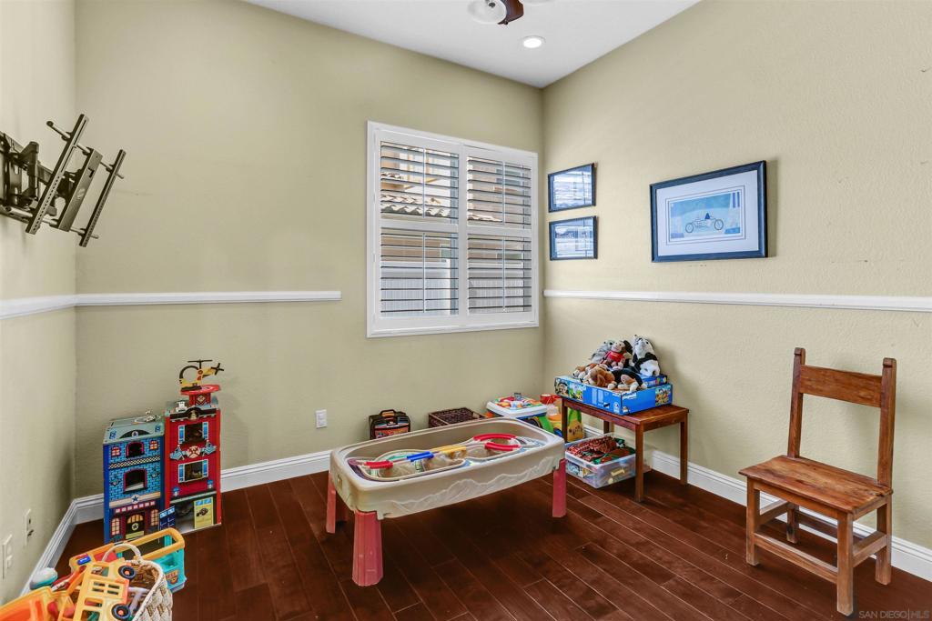 2743 Sadlers Creek Property Photo 22