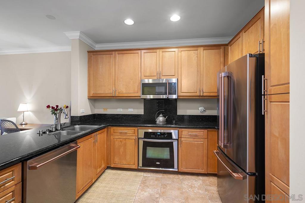 3887 Pell Pl 307 Property Photo 17