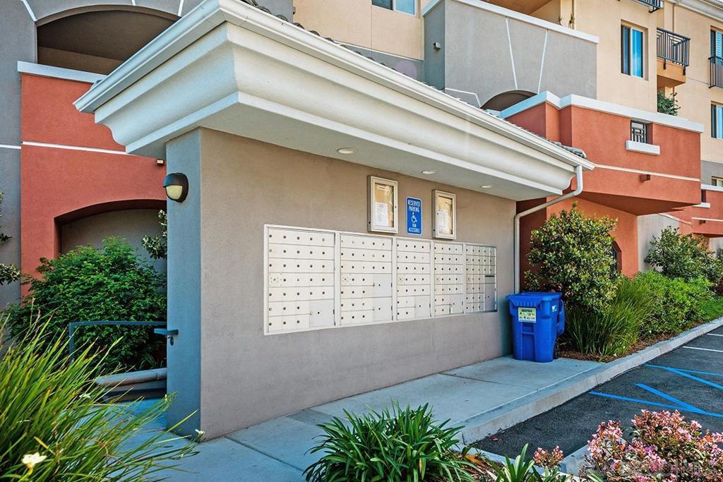 3887 Pell Pl 307 Property Photo 35