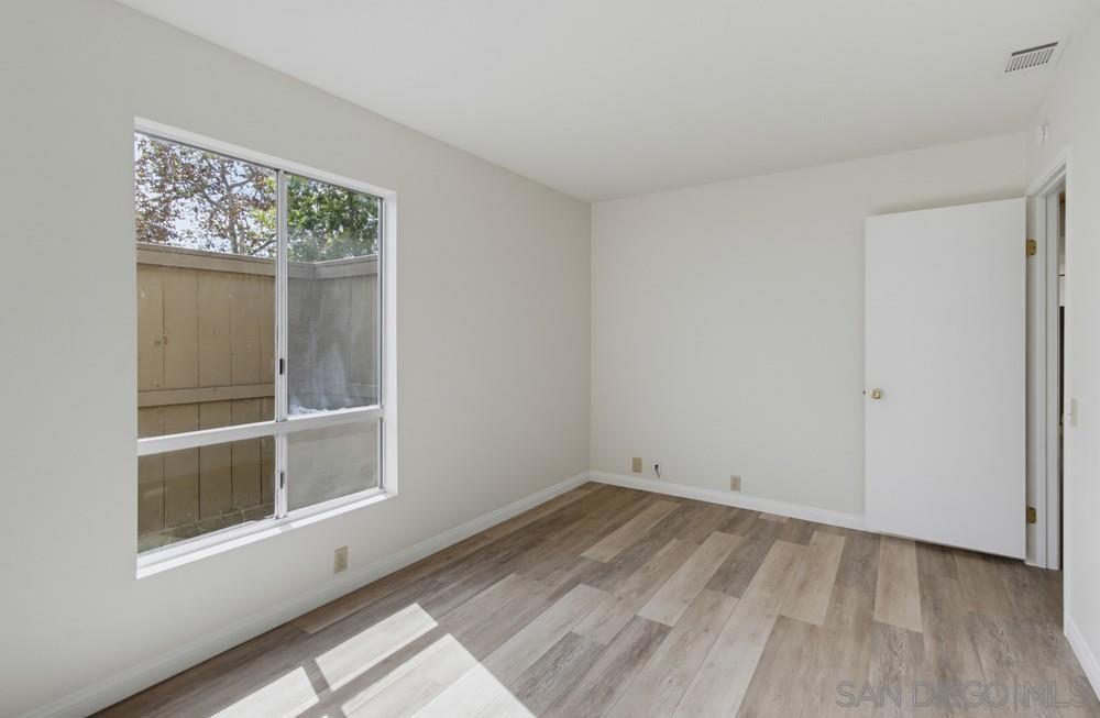10597 Caminito Glenellen Property Photo 24