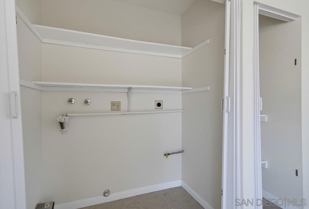 10597 Caminito Glenellen Property Photo 28