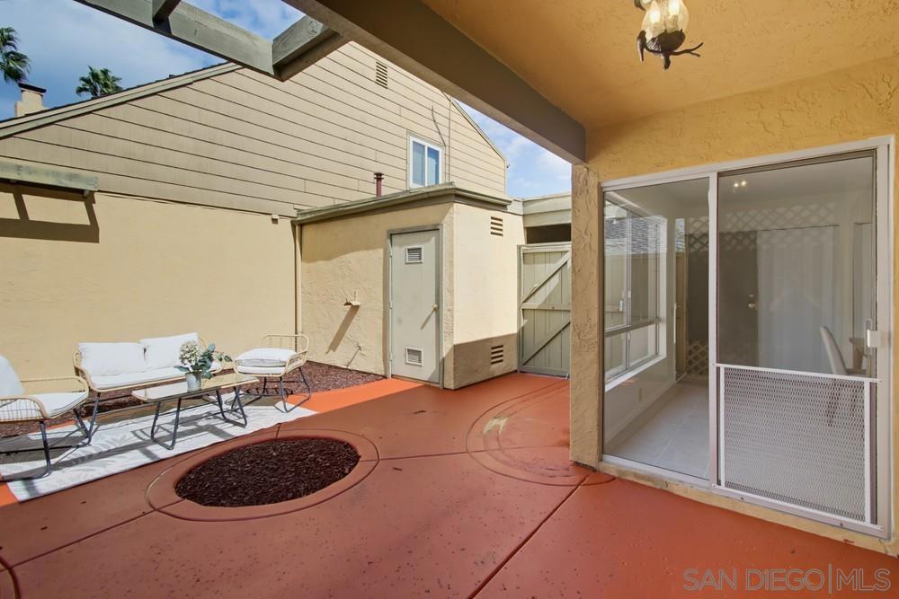 10597 Caminito Glenellen Property Photo 32