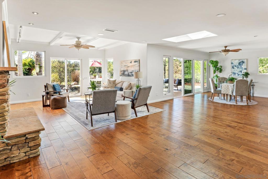 6274 Lake Shore Drive Property Photo 8