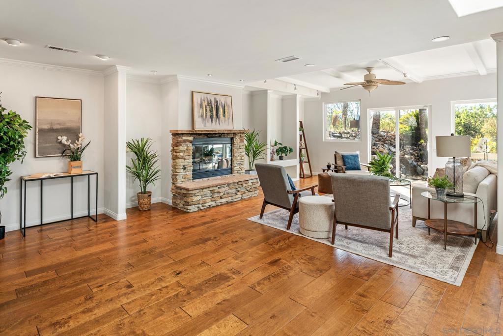 6274 Lake Shore Drive Property Photo 9