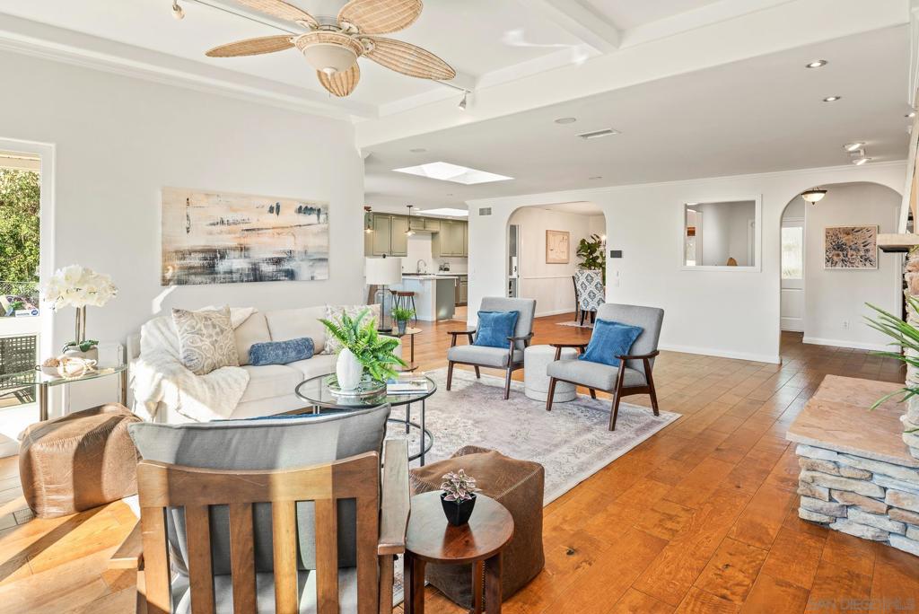 6274 Lake Shore Drive Property Photo 11