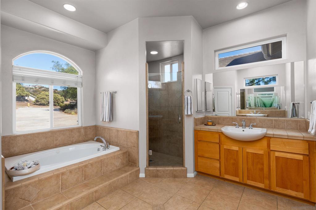 2261 Camino Del Vecino Property Photo 13