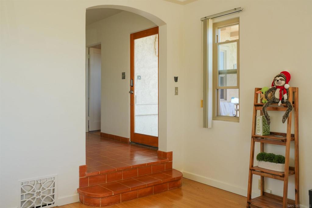 3365 State St Property Photo 12