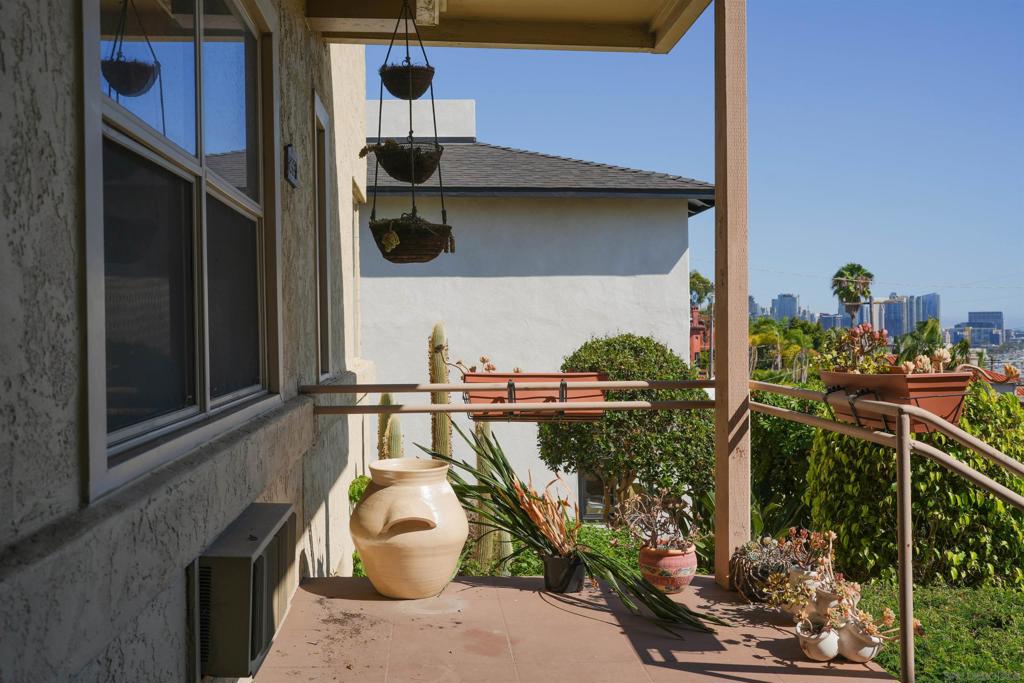 3365 State St Property Photo 14