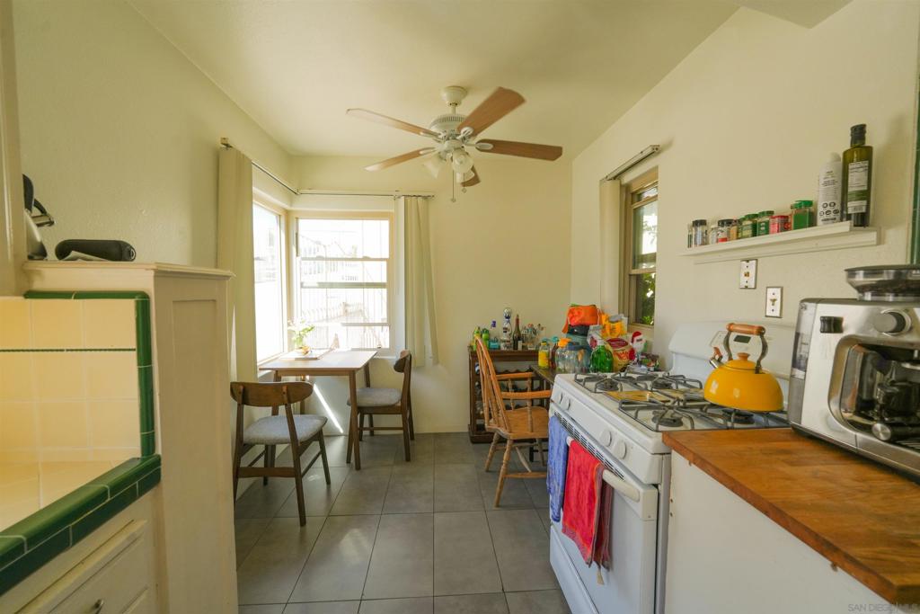3365 State St Property Photo 17
