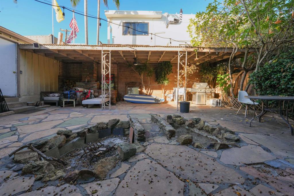 3365 State St Property Photo 54