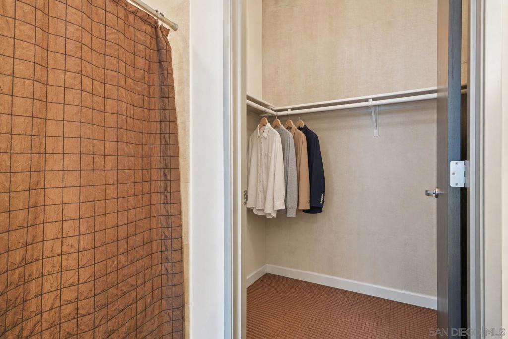 1494 Union St 905 Property Photo 31