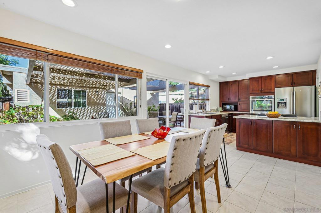 10664 Escobar Property Photo 7