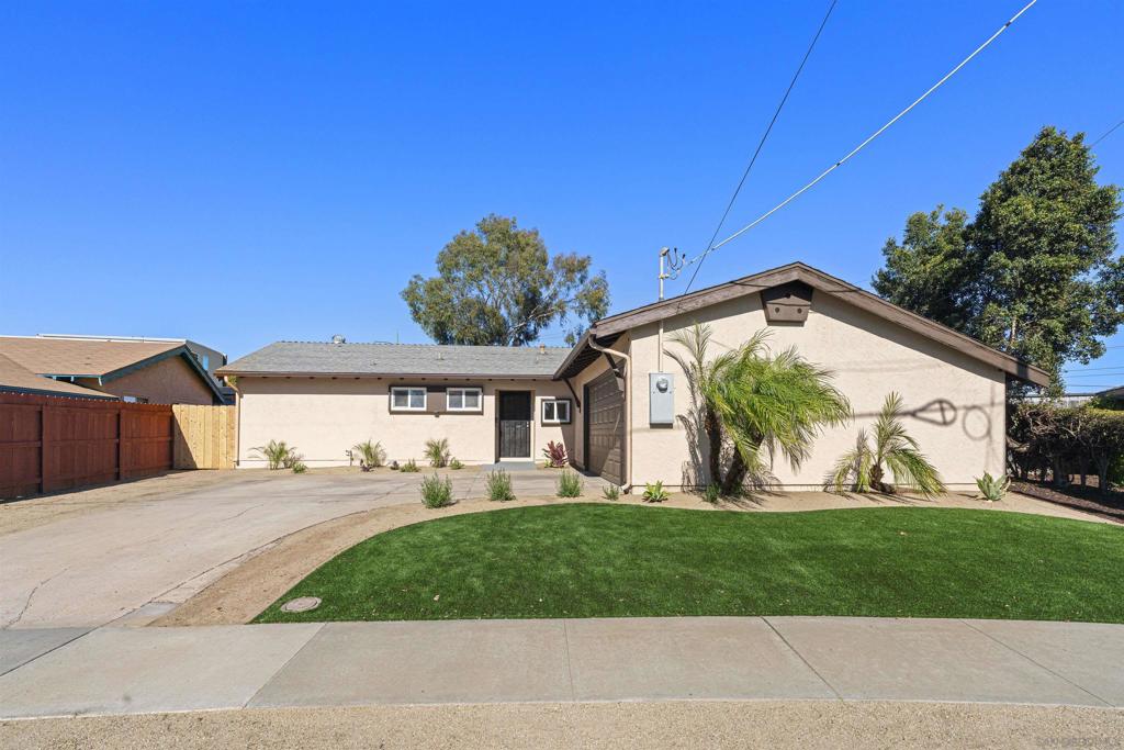 5090 Mount Harris Drive Property Photo 3