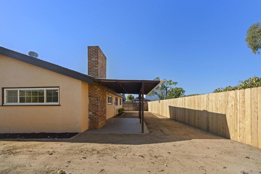 5090 Mount Harris Drive Property Photo 25