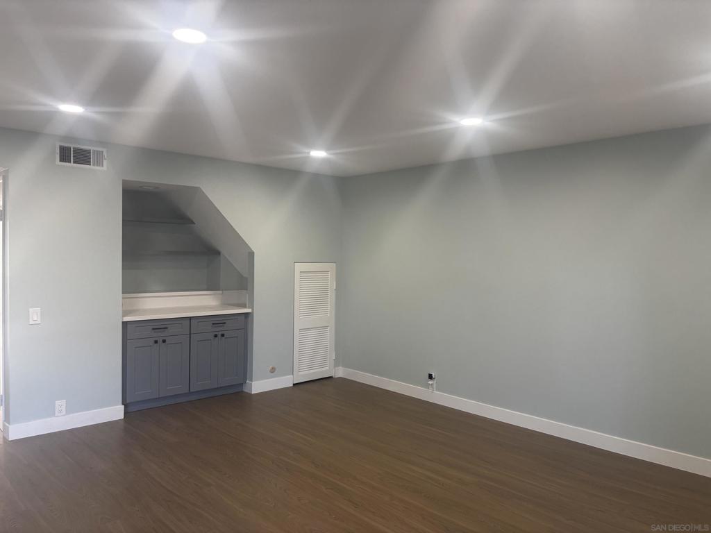 16057 Via De Las Palmas Property Photo 11