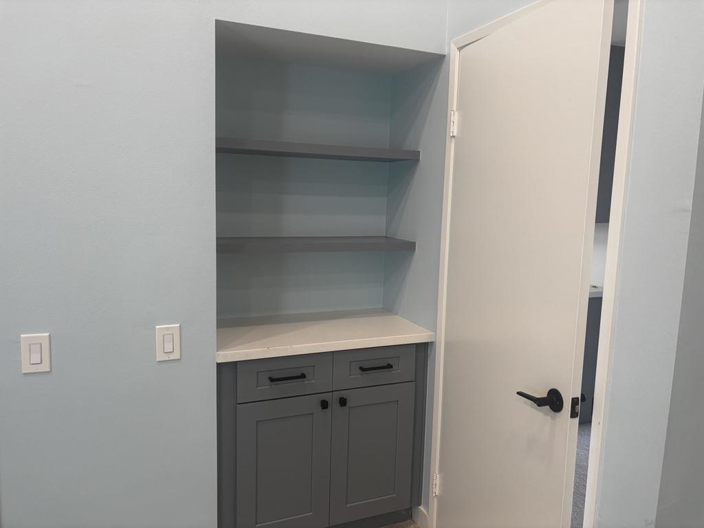 16057 Via De Las Palmas Property Photo 24