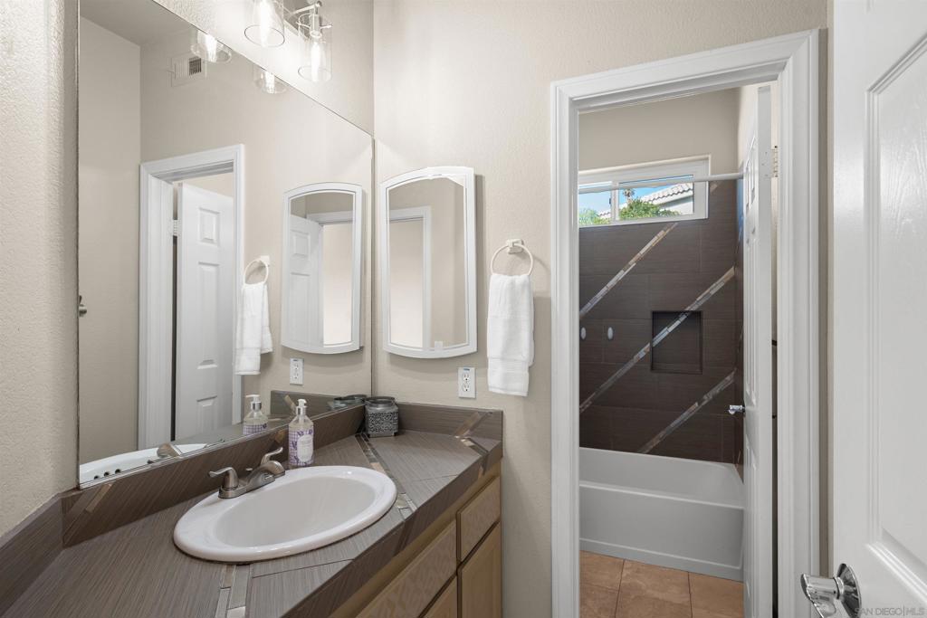 13654 Summer Glen Vista Property Photo 24