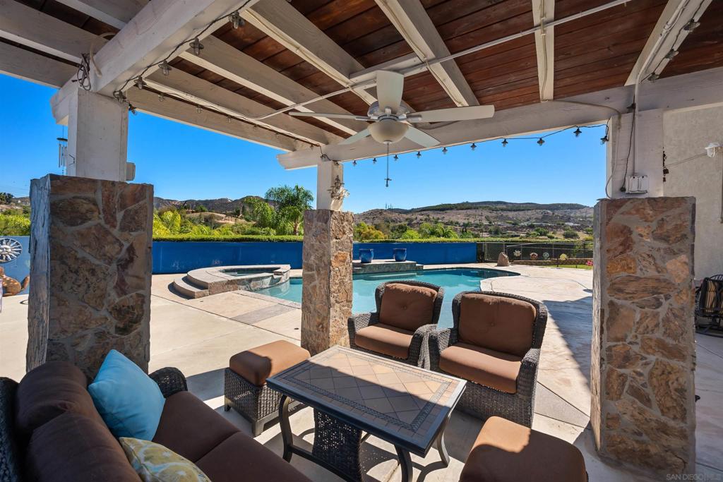 13654 Summer Glen Vista Property Photo 29
