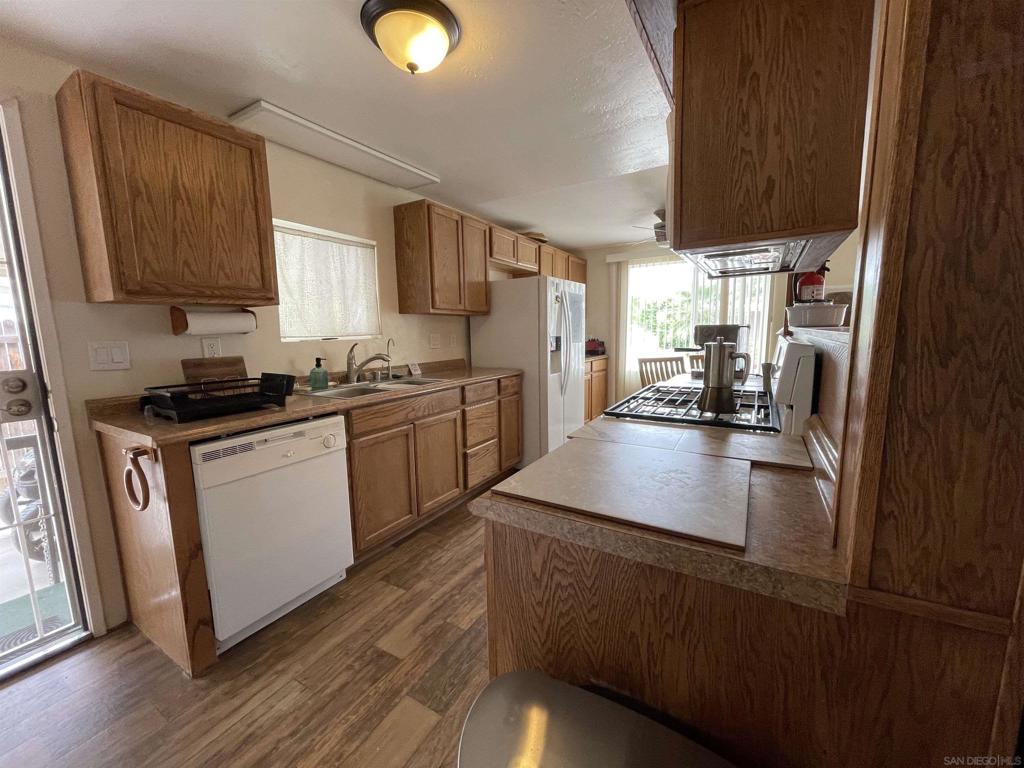 1010 Palm Canyon Dr 92 Property Photo 11