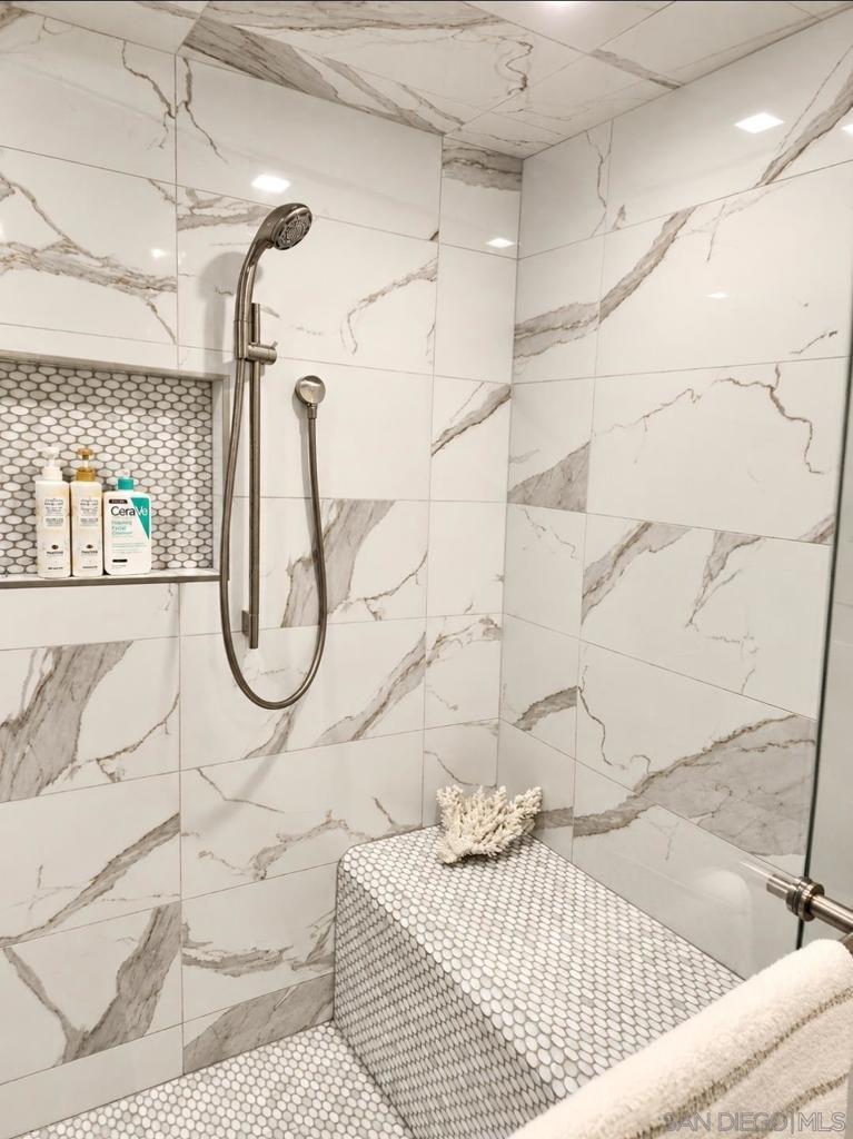 1760 Avenida Del Mundo 308 Property Photo 20
