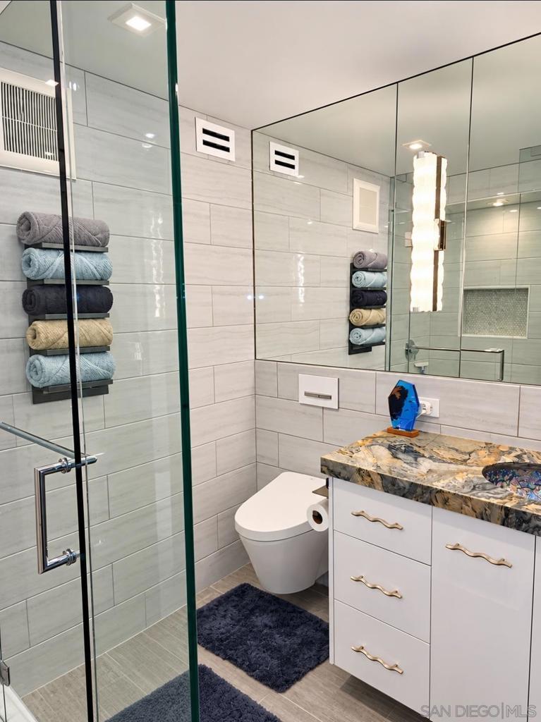 1760 Avenida Del Mundo 308 Property Photo 30