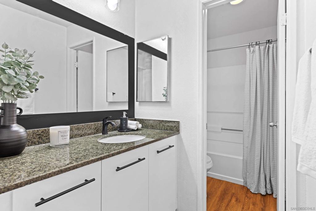 7565 Charmant Dr. #510 Property Photo 19