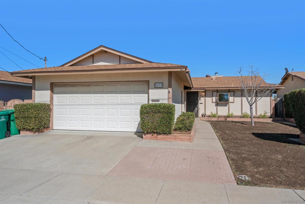 5439 Northridge Ct Property Photo 1