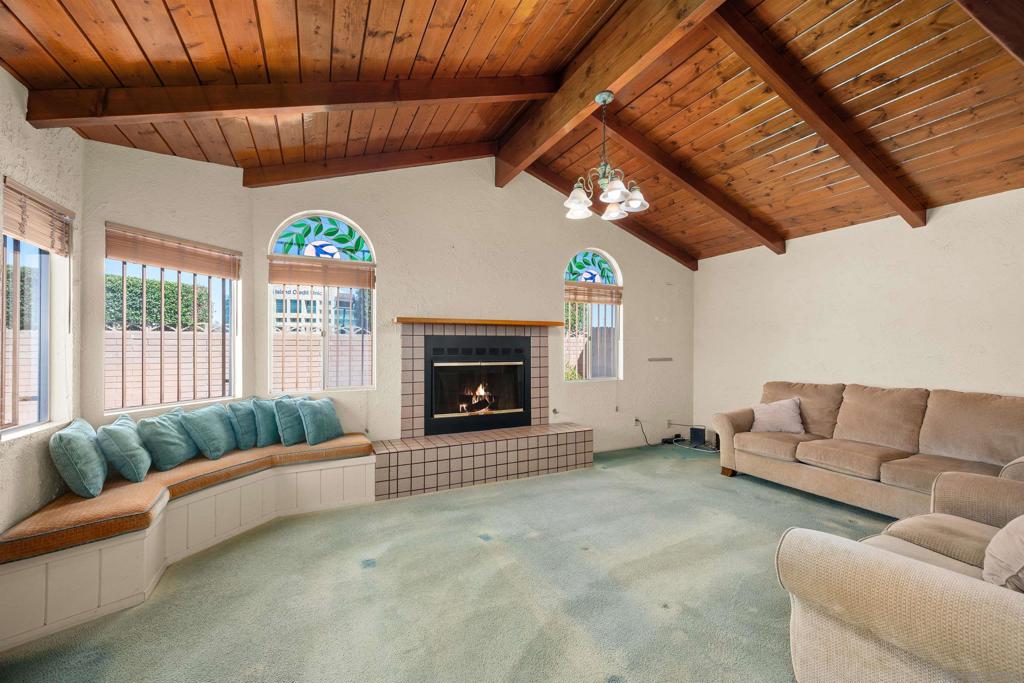 5439 Northridge Ct Property Photo 8