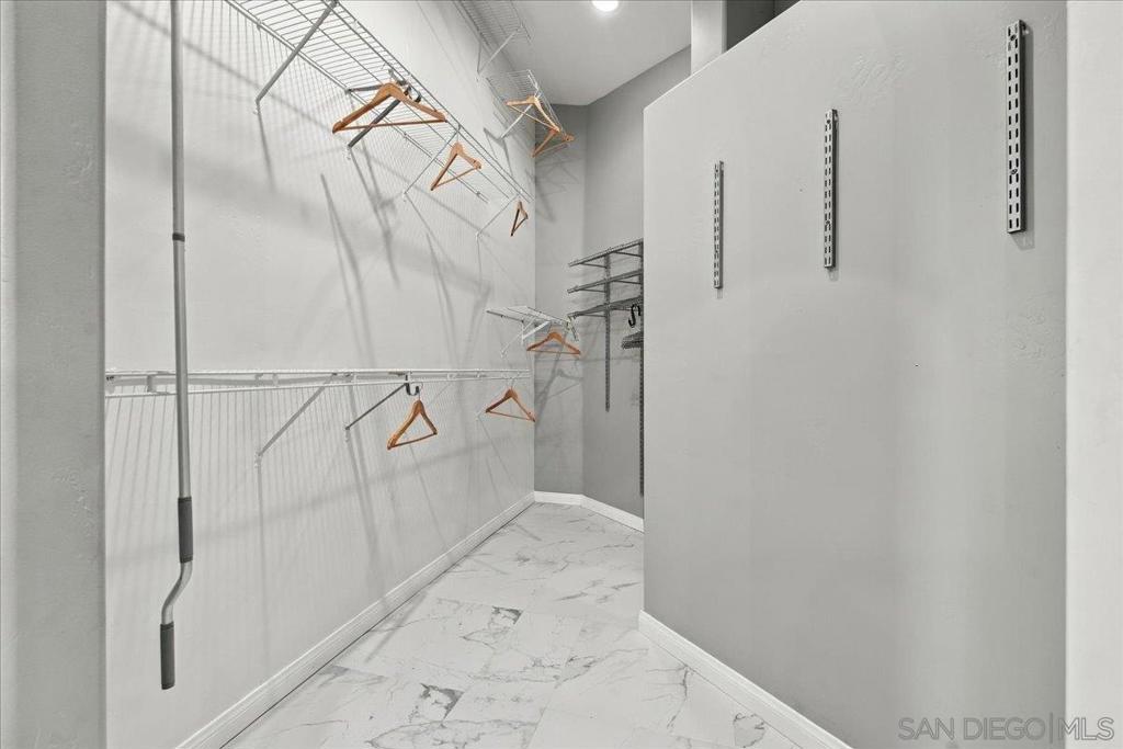 205 Highline Trail Property Photo 43