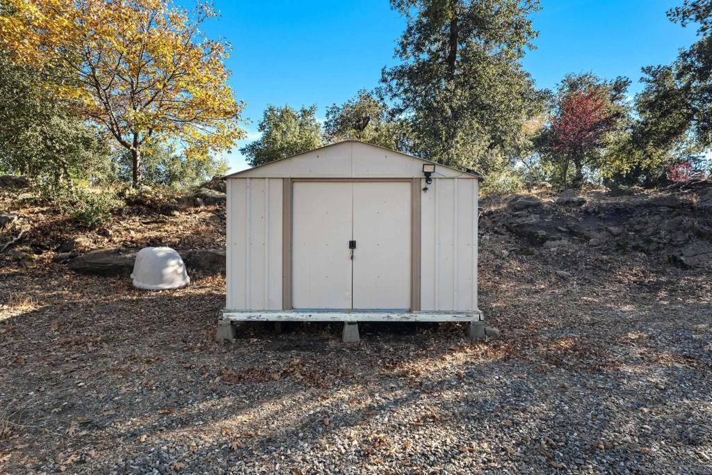 4103 Pine Hills Rd Property Photo 35