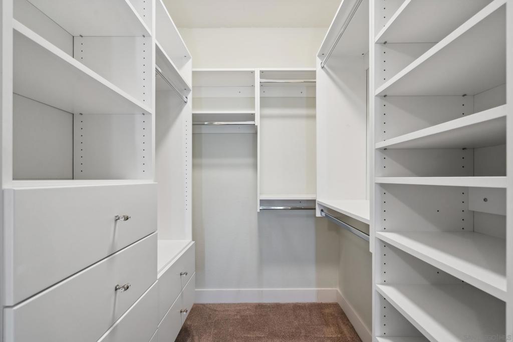 550 Park Blvd 2306 Property Photo 16