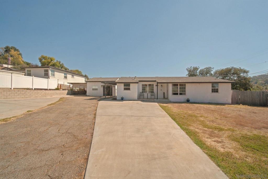 3555 Helix St Property Photo 1