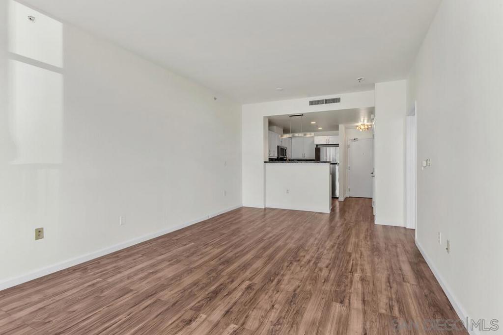 530 K St 819 Property Photo 9