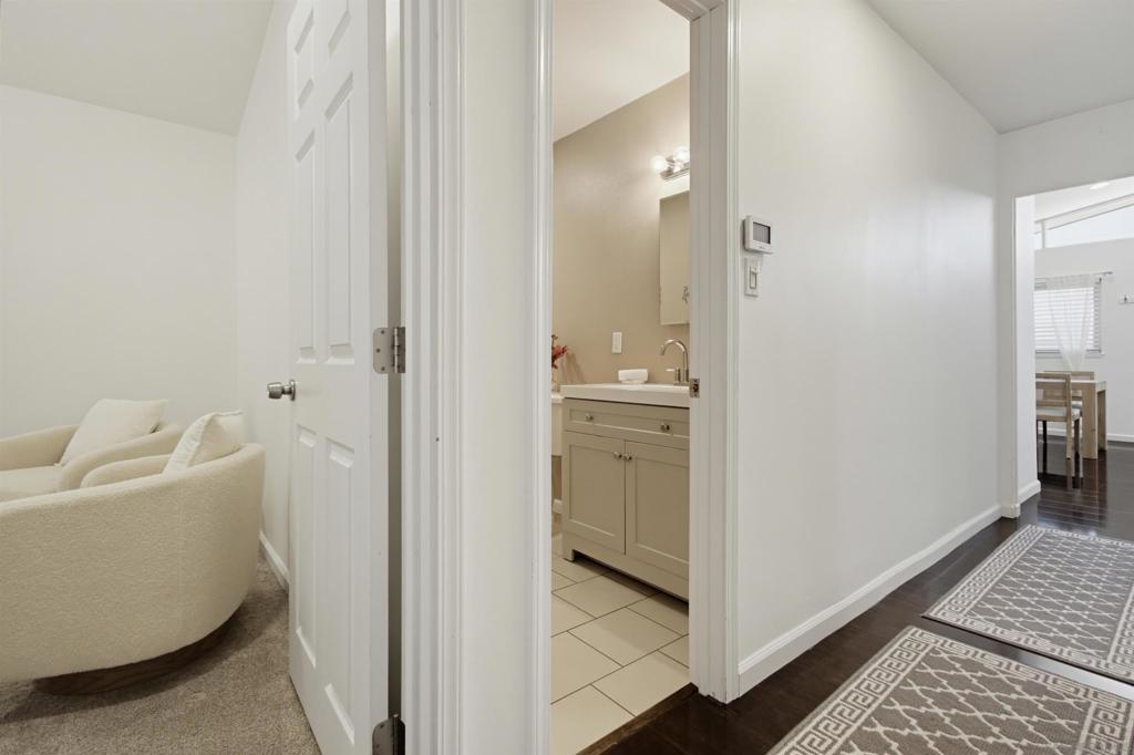 863 Ginna Property Photo 25