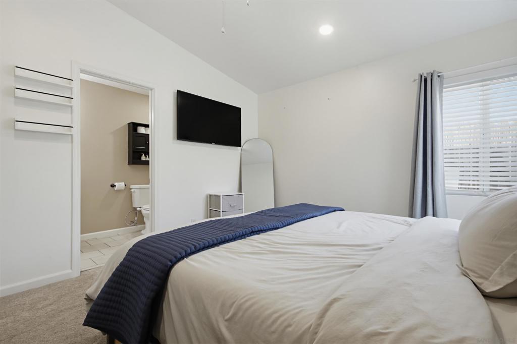 863 Ginna Property Photo 34