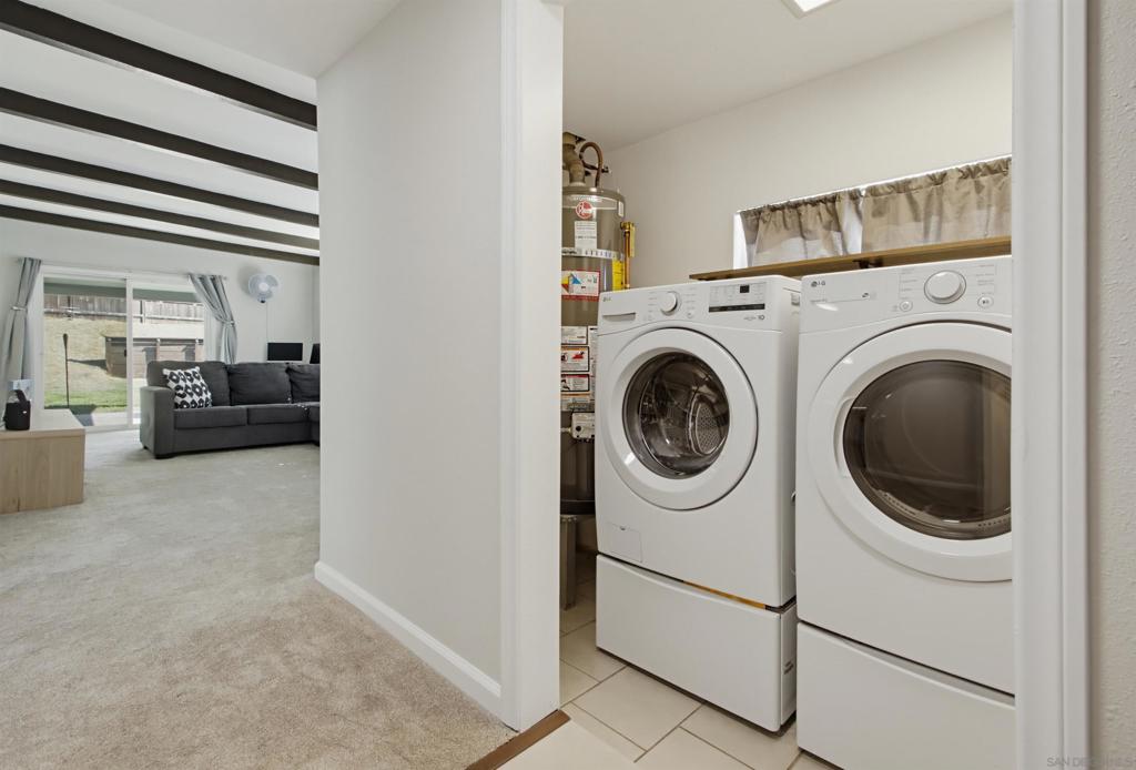 863 Ginna Property Photo 38