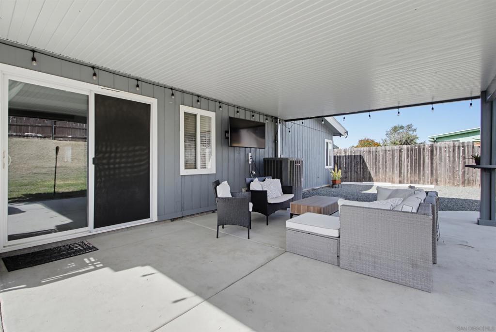 863 Ginna Property Photo 40