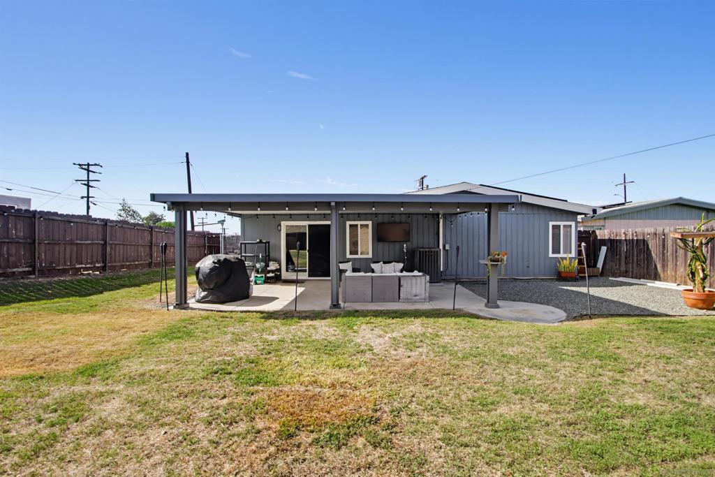 863 Ginna Property Photo 44