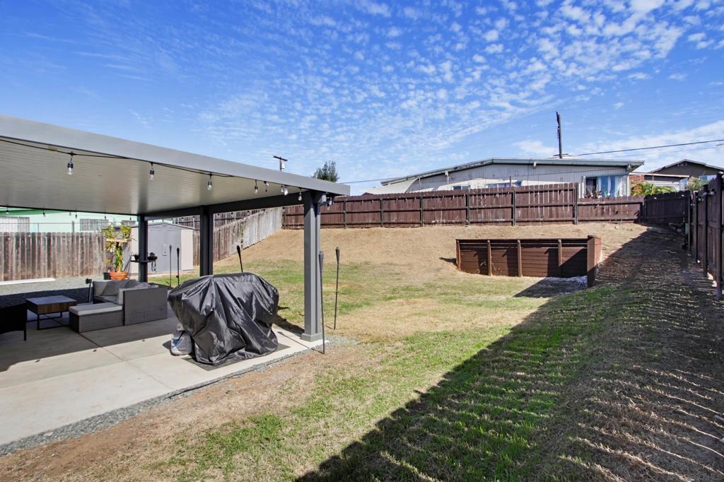 863 Ginna Property Photo 48