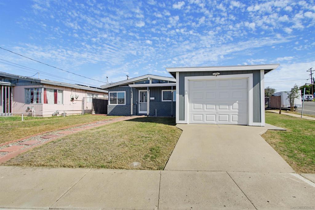 863 Ginna Property Photo 52