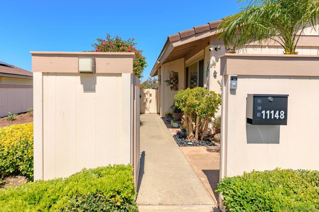 11148 Poblado Rd Property Photo 1