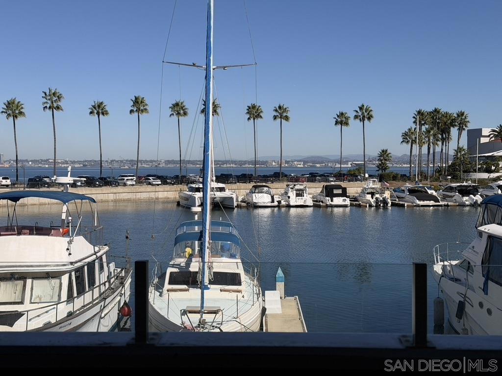 60 Montego Ct Property Photo 3