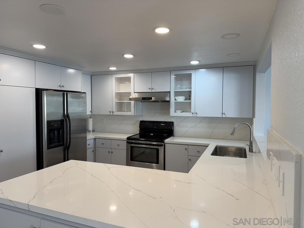 60 Montego Ct Property Photo 4