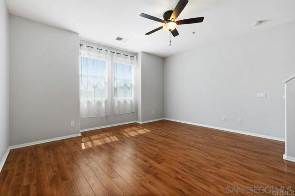 112 Via Sovana Property Photo 4